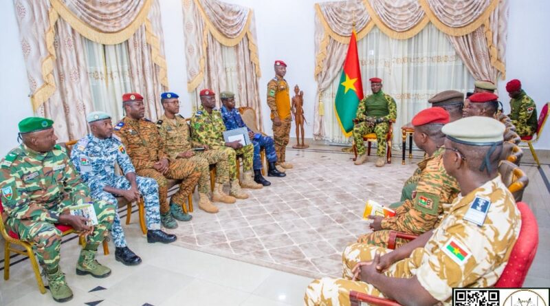 Usine de Tomate, le Capitaine Ibrahim Traoré à Bobo-Dioulasso