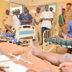 le Premier ministre encourage les troupes engagées dans la reconquête du territoire