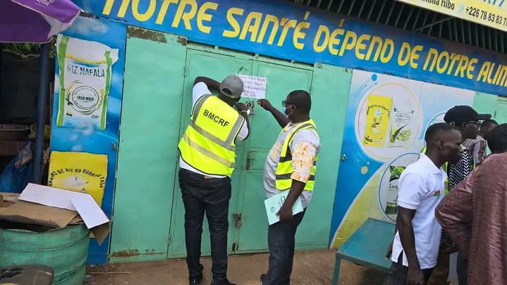 Contrôle du marché par la BMCRF plusieurs boutiques fermées à Ouagadougou